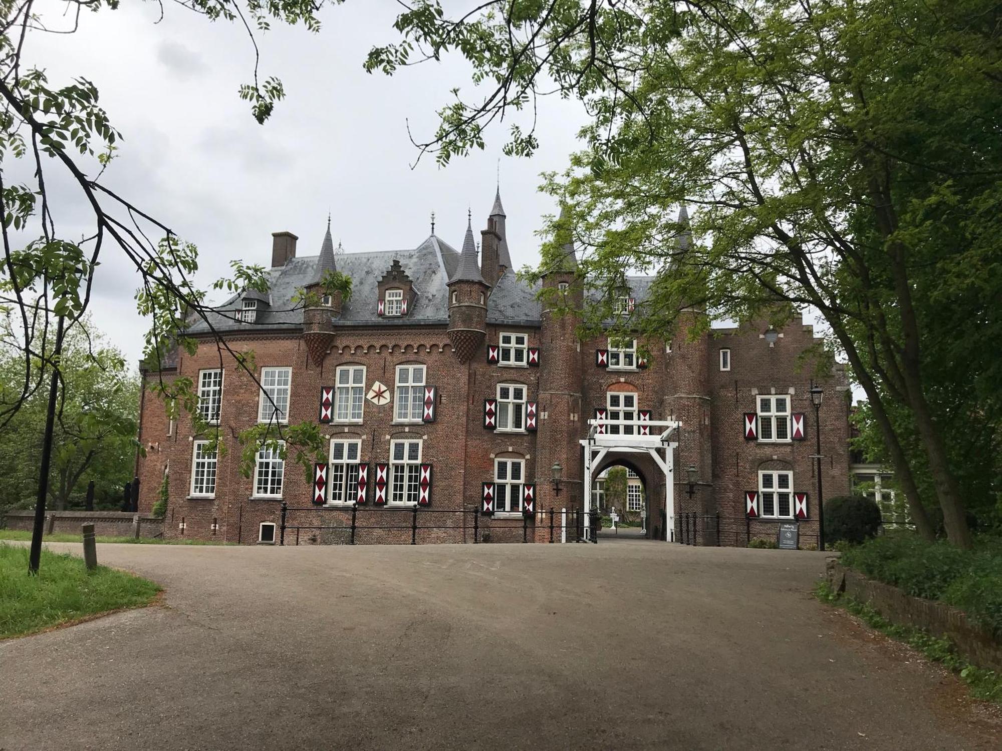 B&B 'Het Gripshuis' Vught Extérieur photo